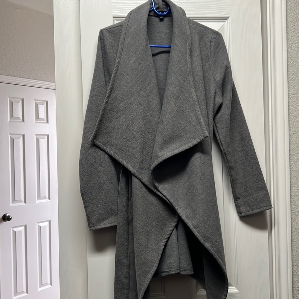 Zara lookalike and quality Long grey coat with pockets and waist tie